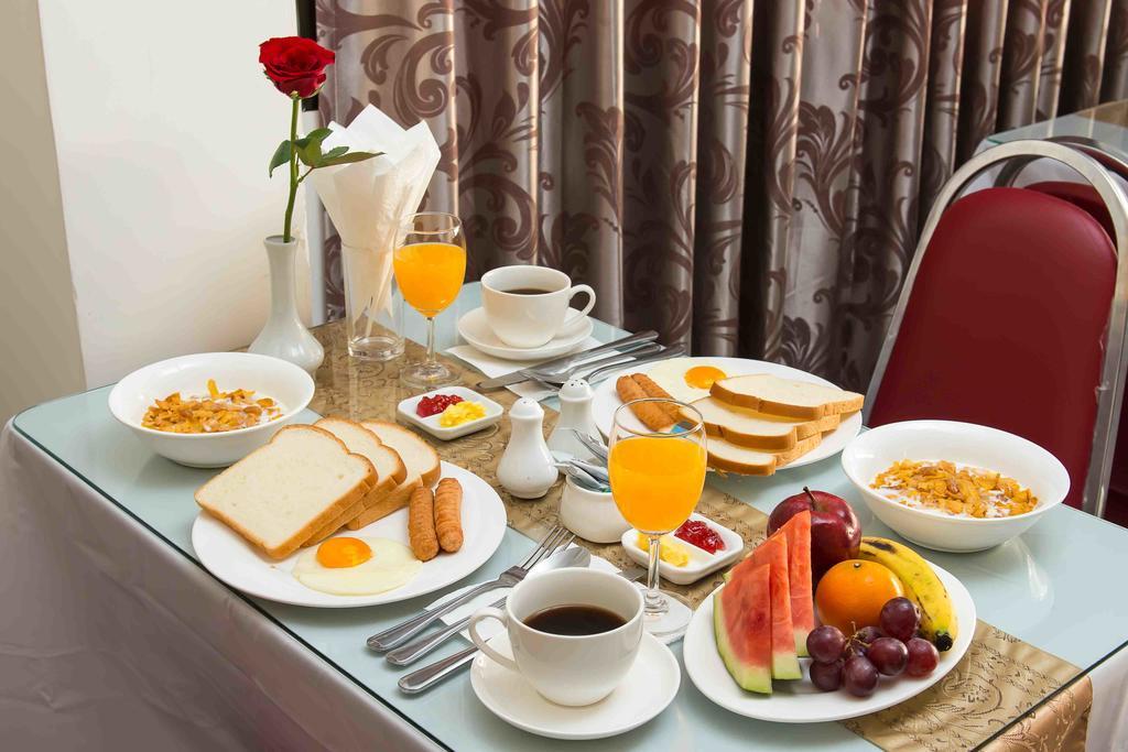 High Five Hotel Γιανγκόν Εξωτερικό φωτογραφία