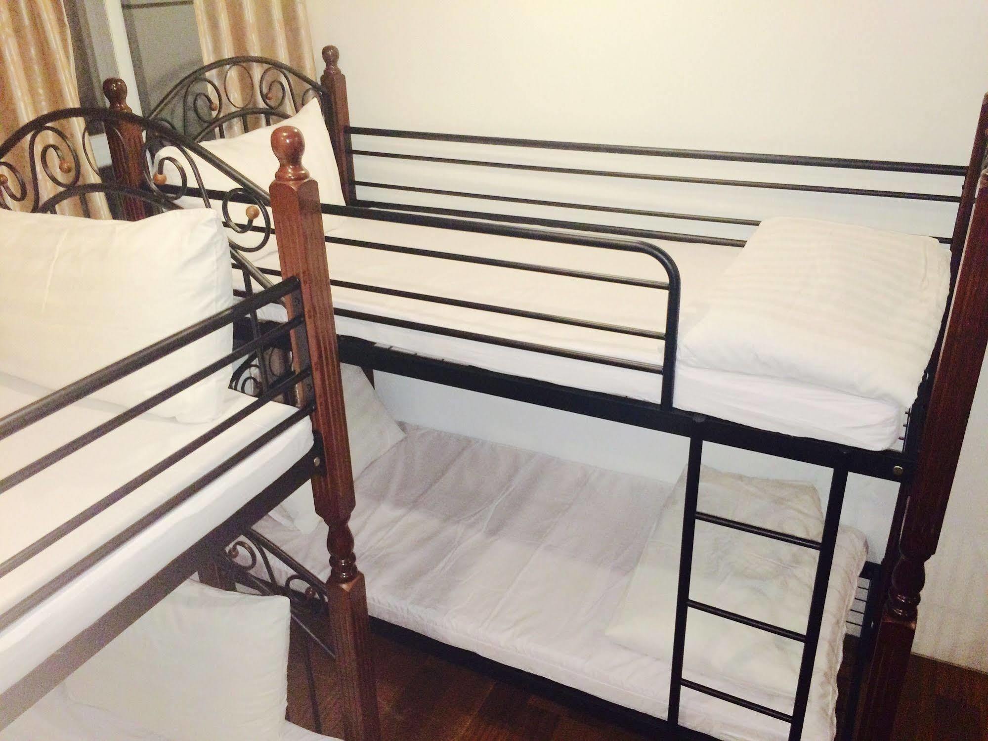 High Five Hotel Γιανγκόν Εξωτερικό φωτογραφία