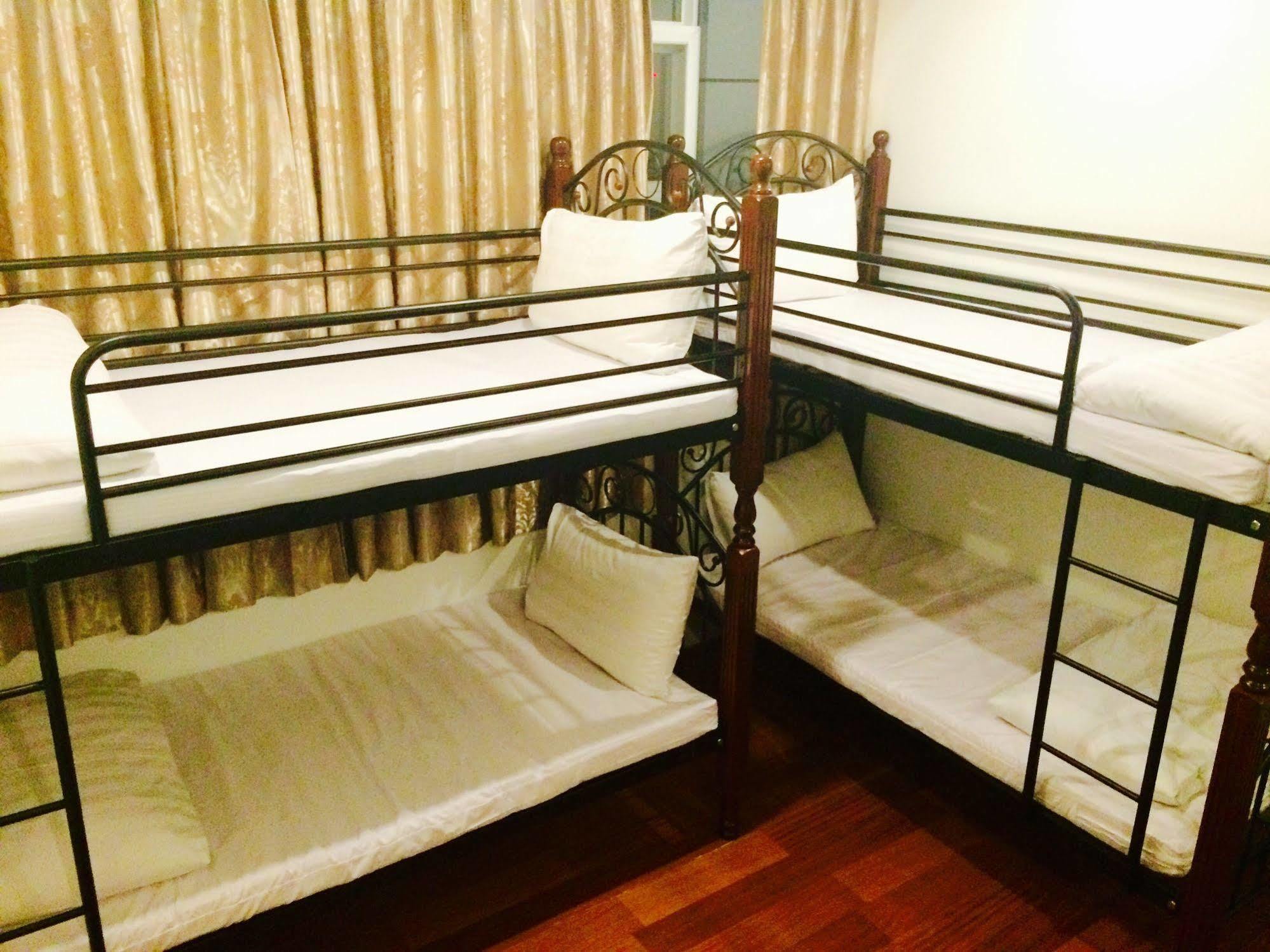 High Five Hotel Γιανγκόν Εξωτερικό φωτογραφία